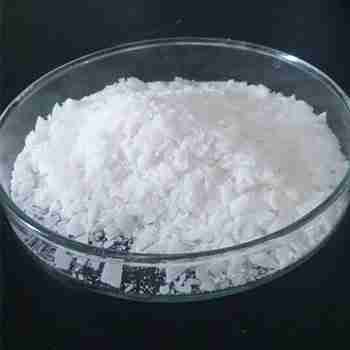 Poly(ethylene glycol) distearate CAS 9005-08-7
